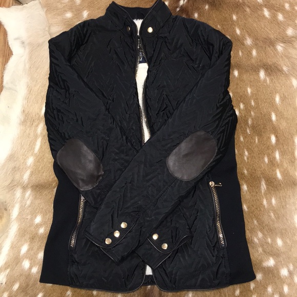 Black jacket - Picture 4 of 4